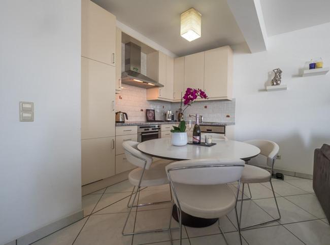 Luxury Penthouse Apartment With 3 Balconies -2 Bedrooms -Petrus View & Parking Λουξεμβούργο Εξωτερικό φωτογραφία